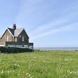 Holiday home Toll Bar, Whitby